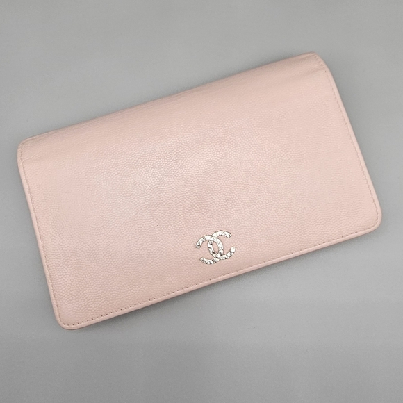 🌸CHANEL Authentic Light Pink Wallet/Clutch🌸 - Picture 4 of 14